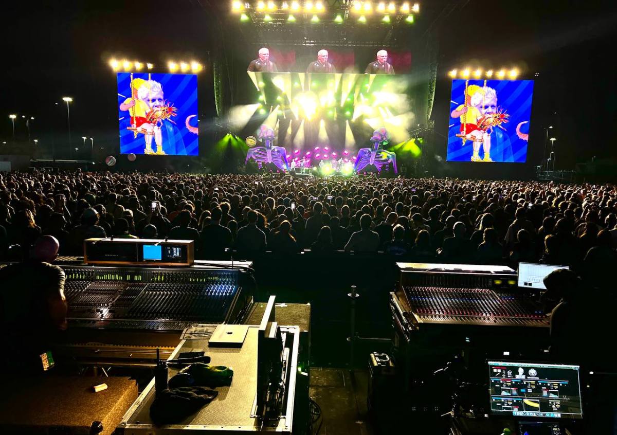 The Offspring — FOH view, Dubai 2025